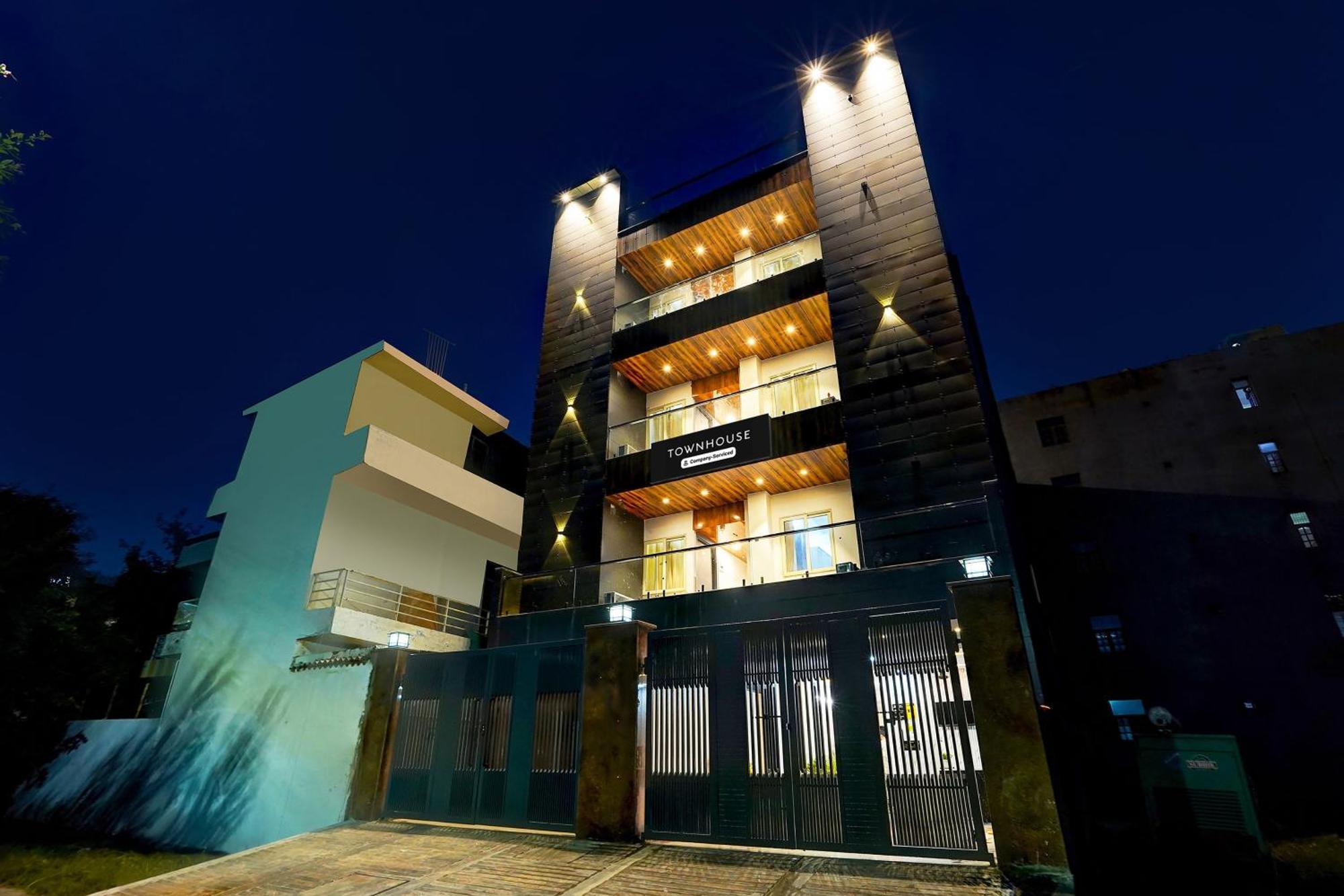 Super Townhouse Sector 104 Noida酒店 外观 照片